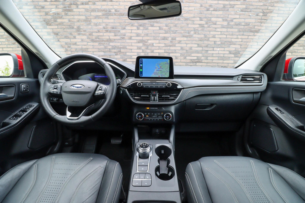 53393060-1.jpg