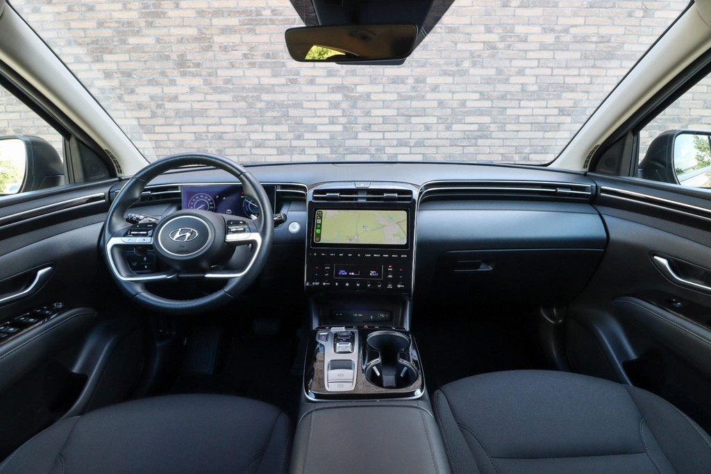 56346208-1.jpg
